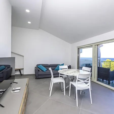 Seaview Apartman Patti